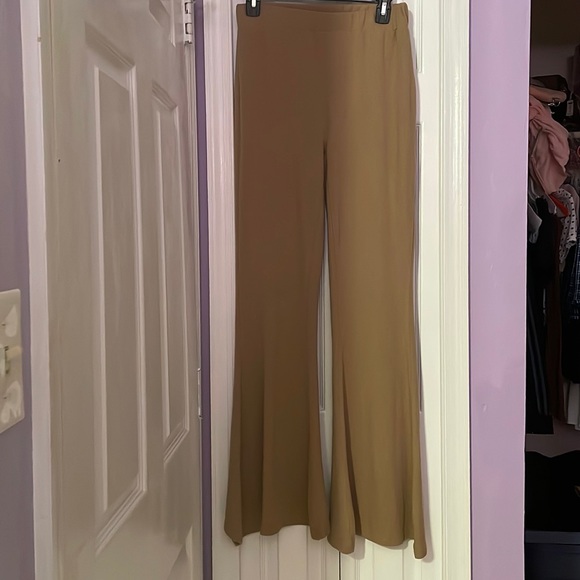 Forever 21 Flare pants, size medium, NWOT - Picture 2 of 2